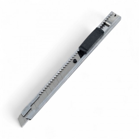 Pin Maket Bıçağı Küçük Klipsli Metal 30°Açılı 72li
